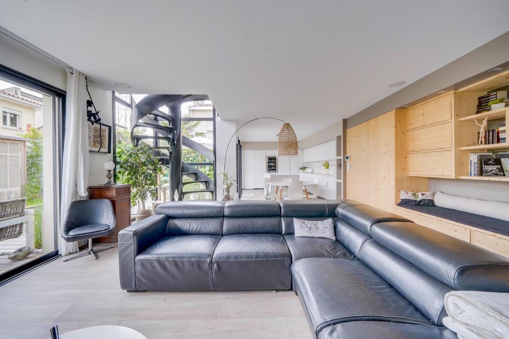Spacious Bordeaux Family Home With Swimming Pool Екстер'єр фото